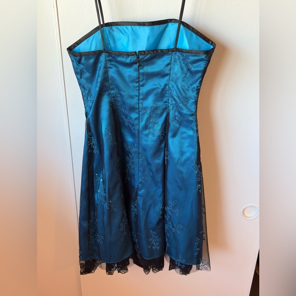 Teal Spaghetti strap dress - Morgan & Co - Picture 3 of 5